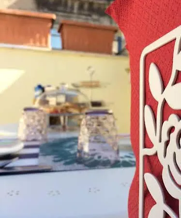 Bed and Breakfast Old Town 3*