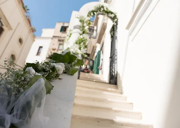 Old Town 3* בארי